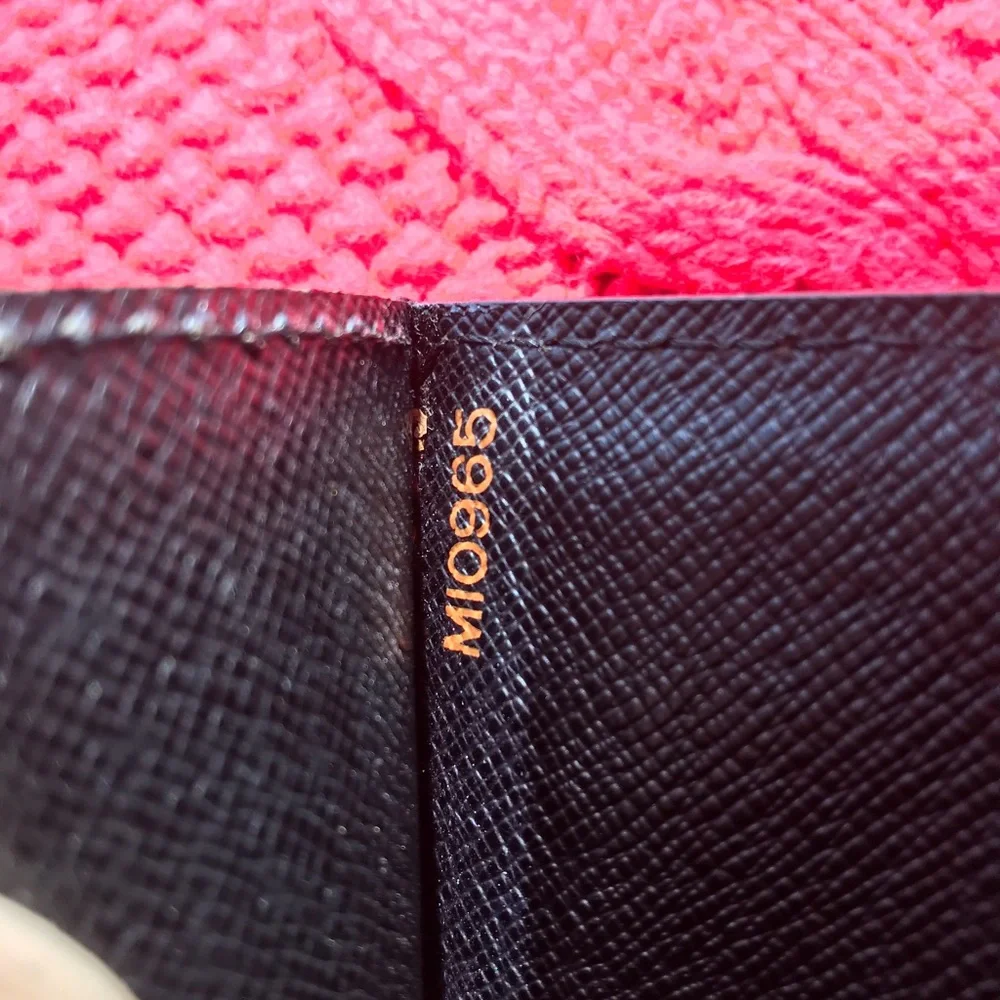 Louis Vuitton Black Epi Leather S-Lock‎ Pochette Clutch Bag Noir MI0965